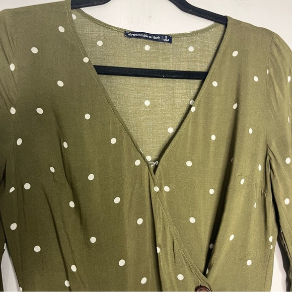 Abercrombie & Fitch Olive Green & White Polka Dot Long sleeve Wrap Blouse-size S - Picture 5 of 13